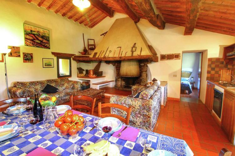 Castiglione dʼOrcia Podere Il Tigliolo المظهر الخارجي الصورة
